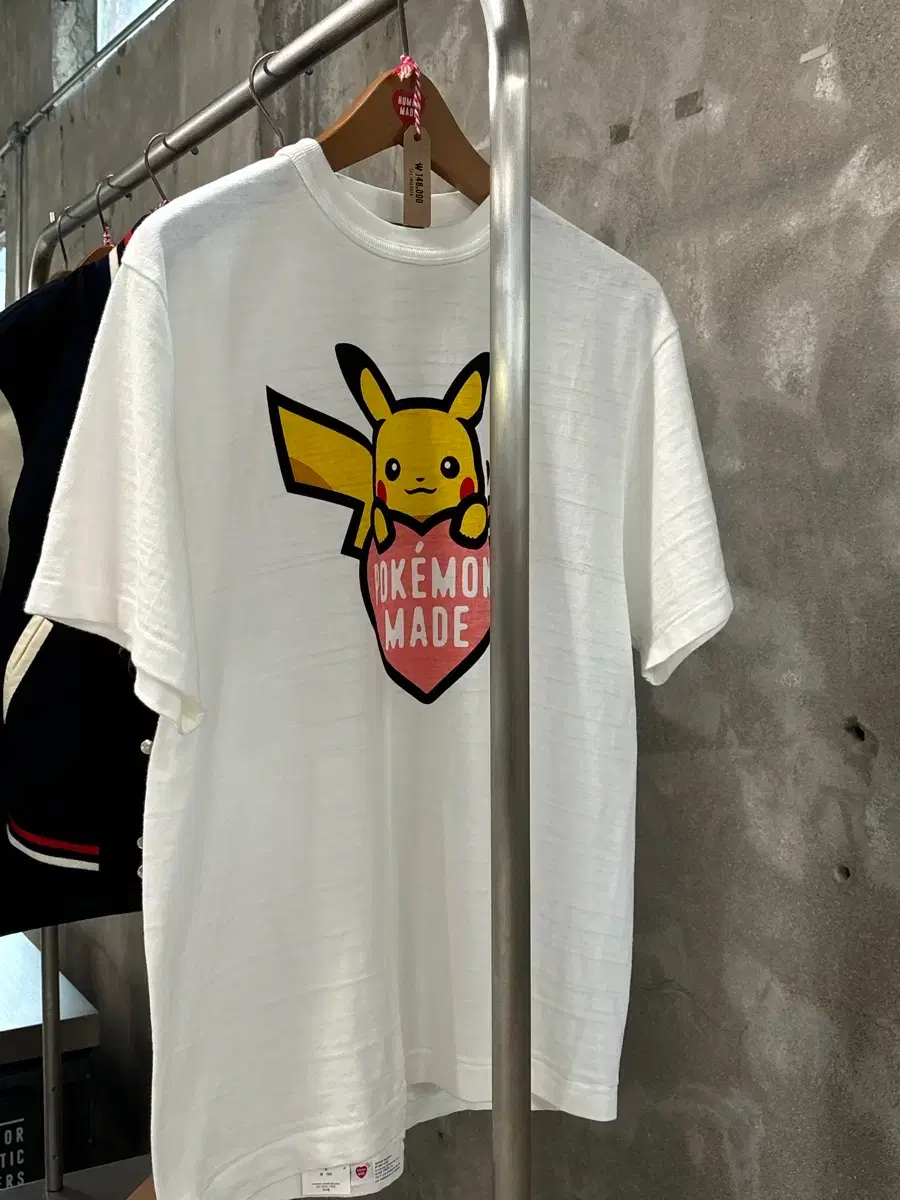 POKEMON MADE GRAPHIC T-SHIRT アイドル HUMAN MADE xPokemon Made
